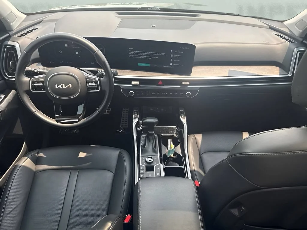 Used 2025  Kia X-Line SX image 15