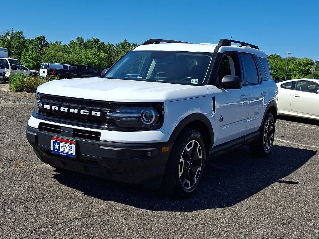 Used 2023 White Ford Outer Banks image 5