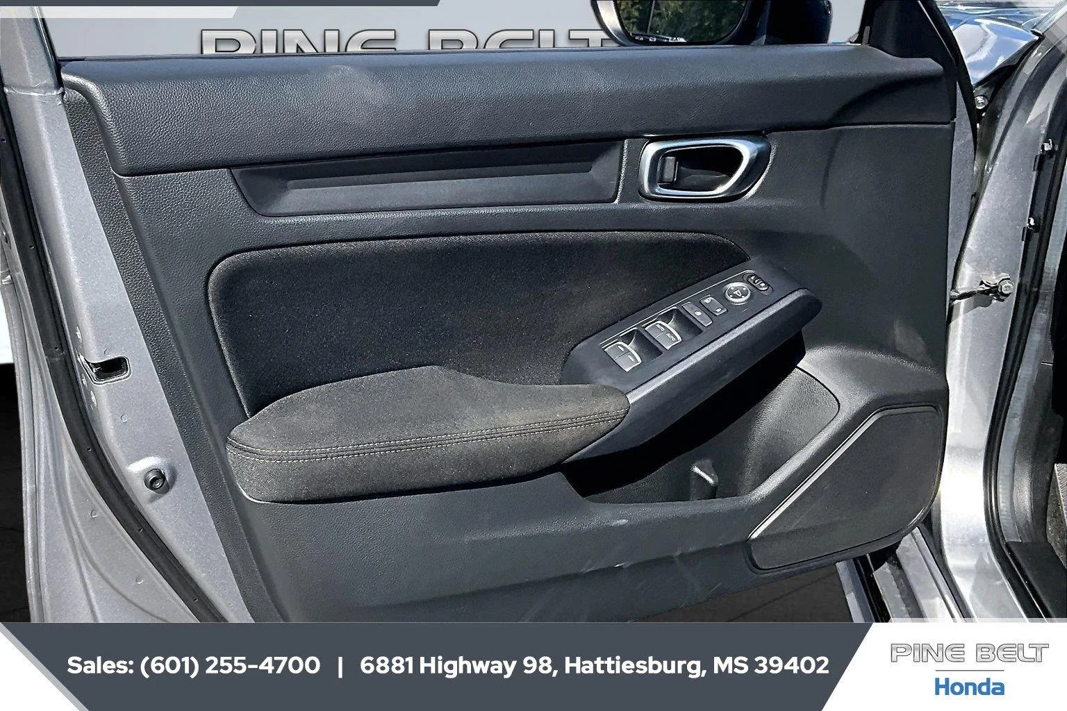 Used 2024 Lunar Silver Metallic Honda Sport image 17