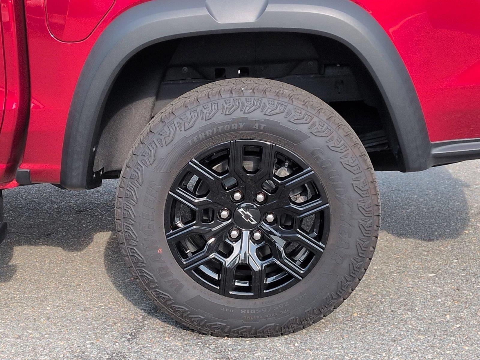 Used 2024 Radiant Red Tintcoat Chevrolet 4WD Trail Boss image 10