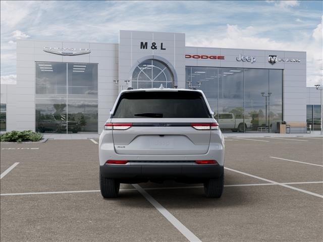 New 2026 Bright White Clear-Coat Exterior Paint Jeep Altitude image 7
