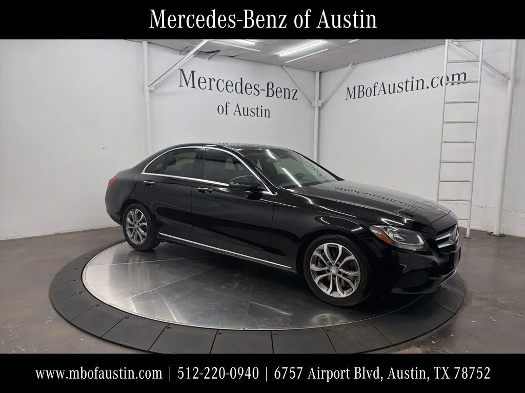 2017 Mercedes-Benz C-Class C300's photo