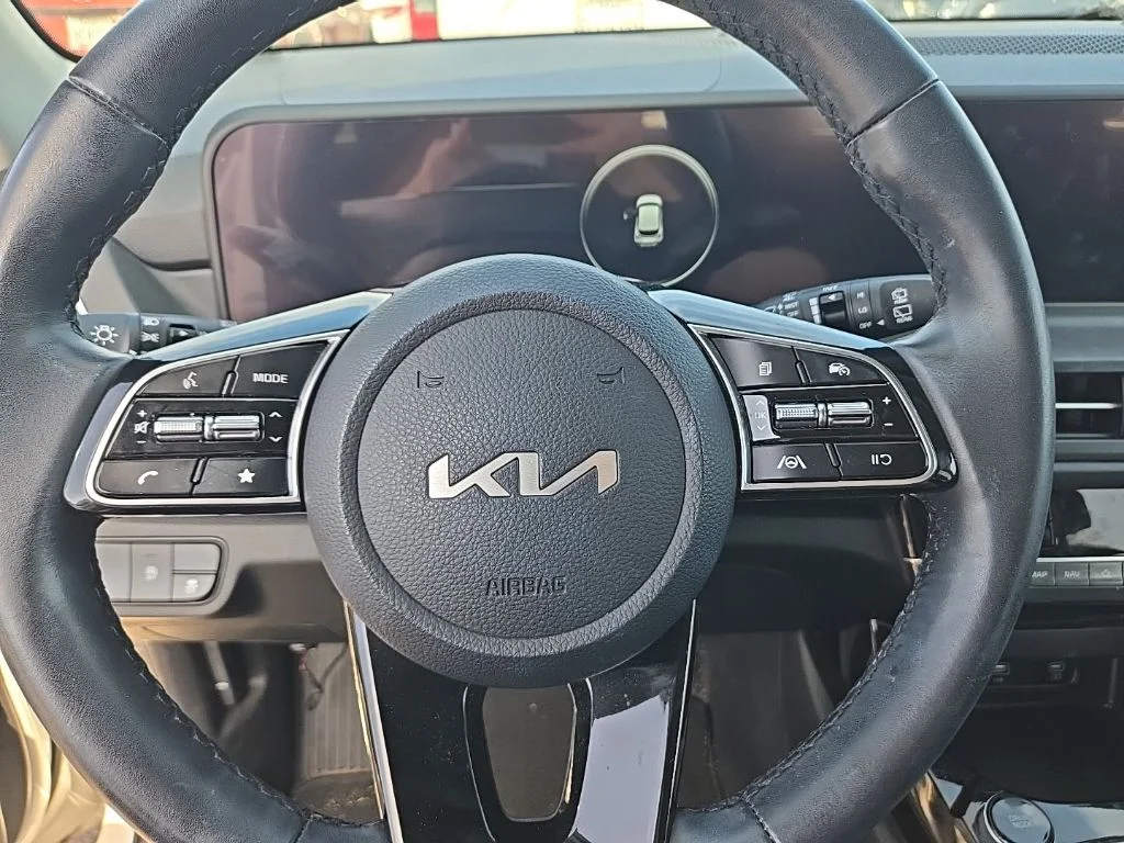 Used 2024 White Kia EX image 15