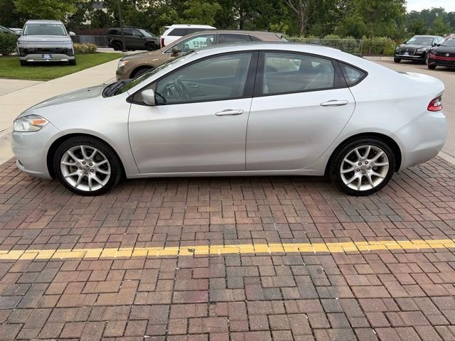2013 Dodge Dart 2.0 SXT's photo