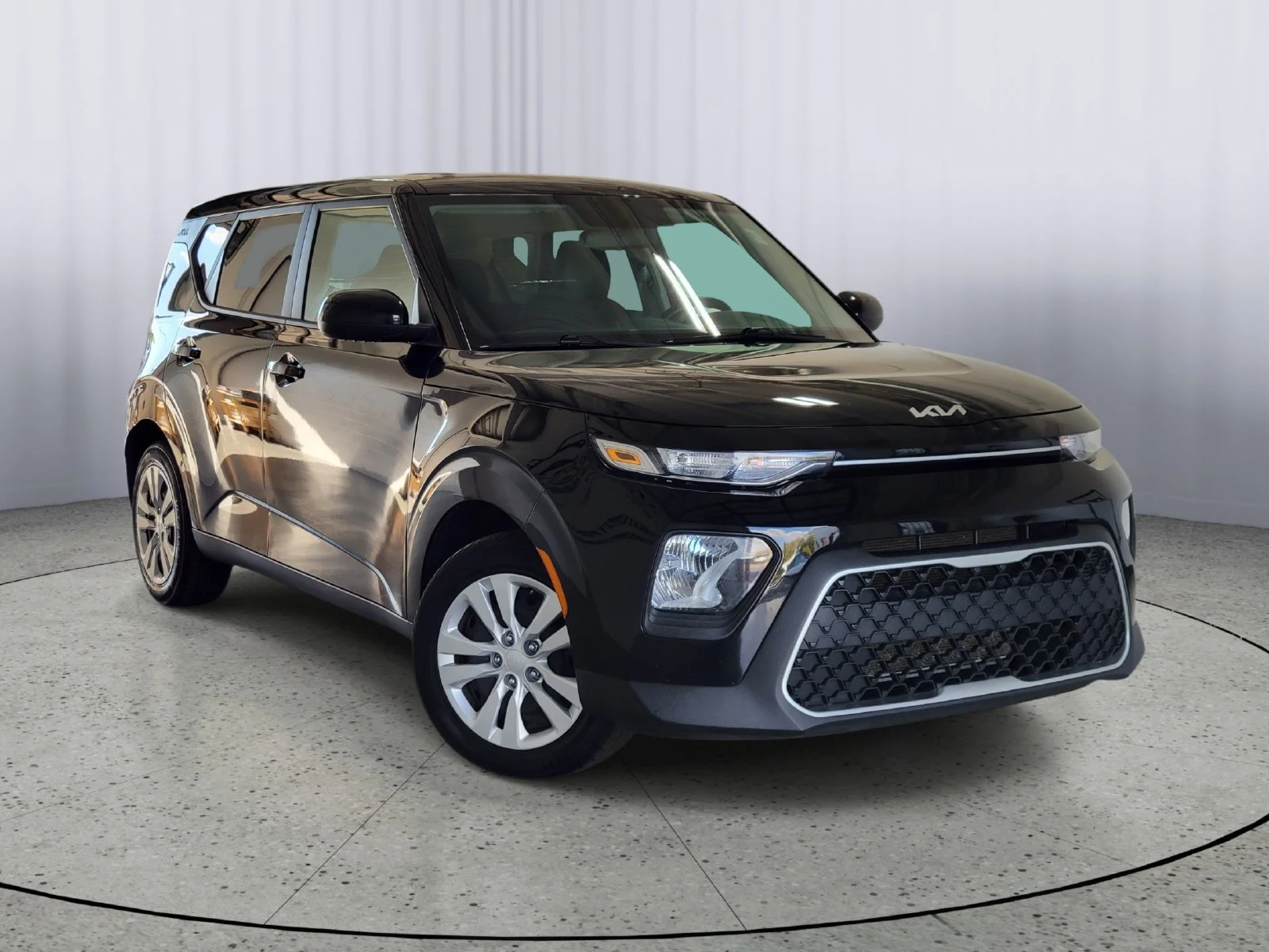Used 2022 Black Kia LX image 1