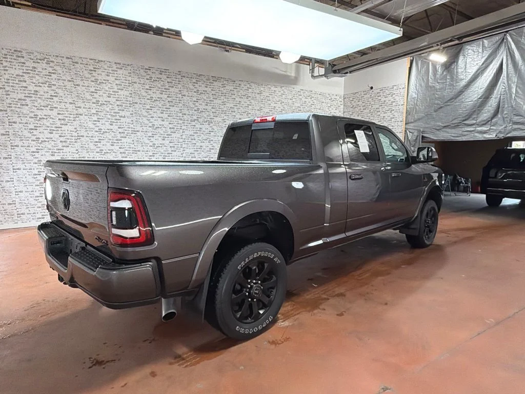 Used 2021 Granite Crystal Metallic Clearcoat Ram Laramie image 7