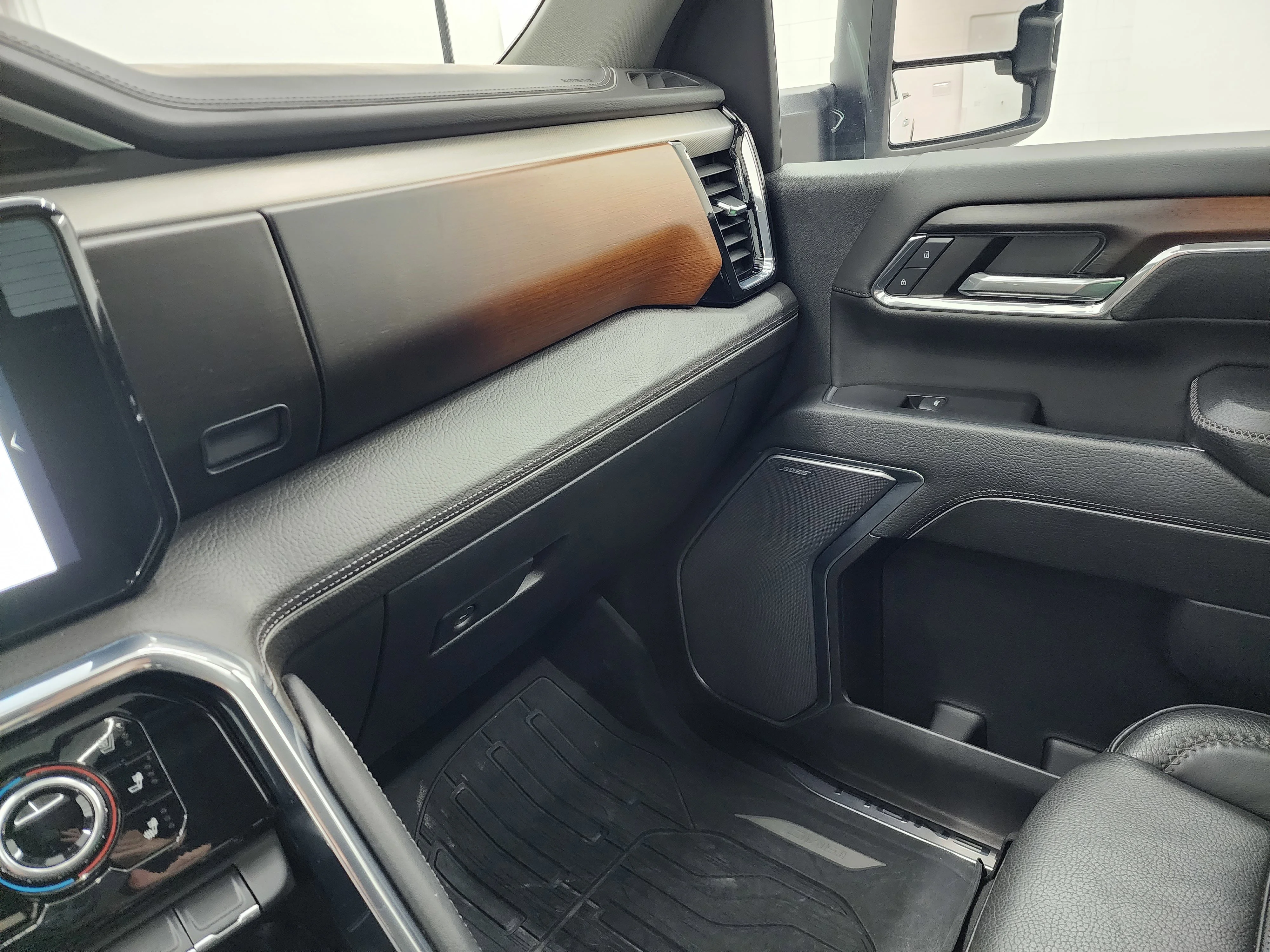 2024 GMC Sierra 2500HD Denali - Photo 14