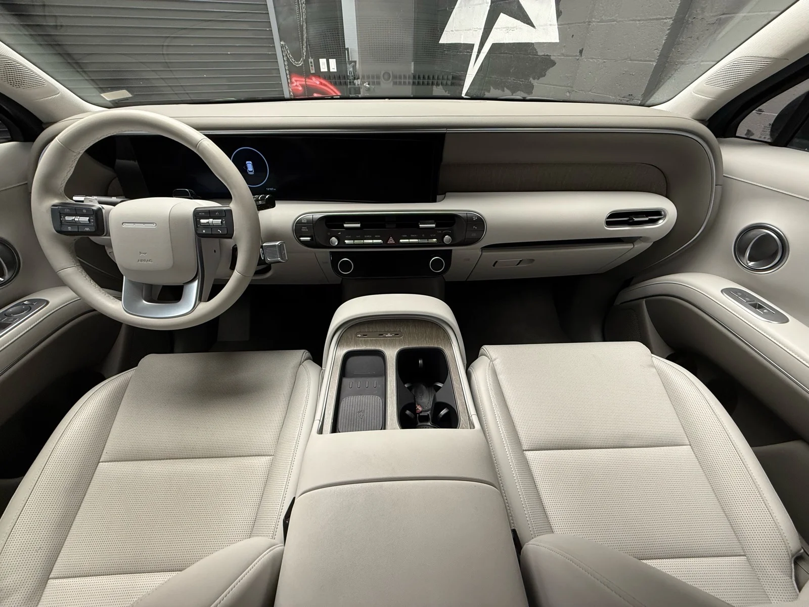 Used 2026 Abyss Black Pearl (a2b) Hyundai SEL image 29