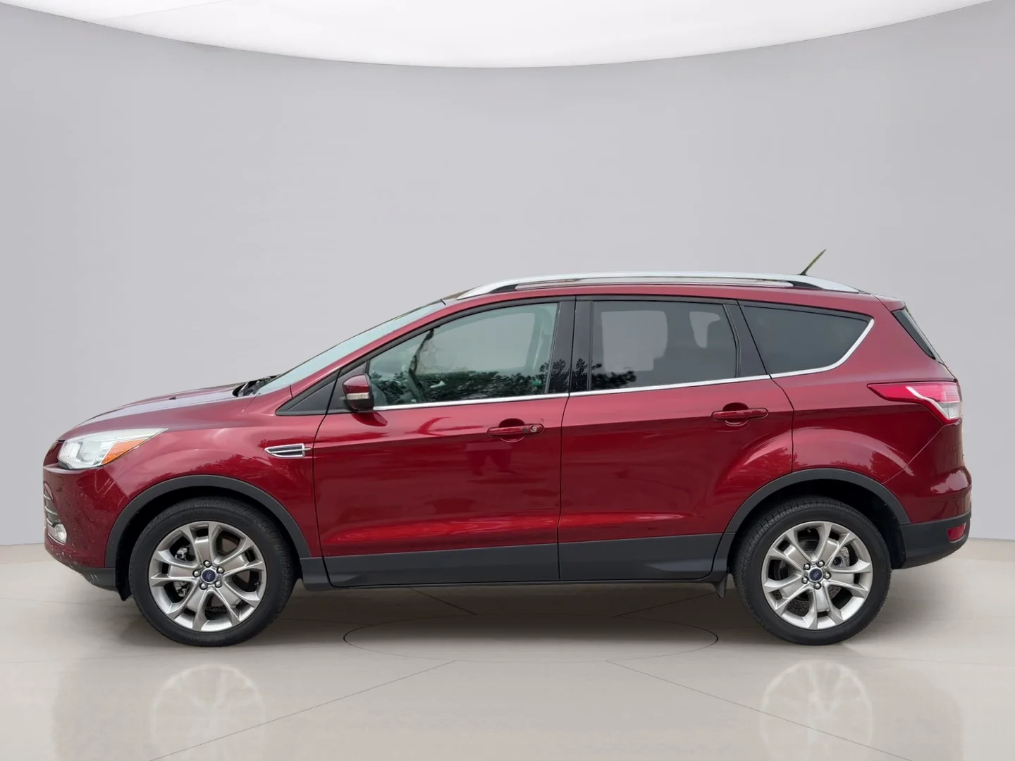 Used 2014 Orange Ford TITANIUM image 2