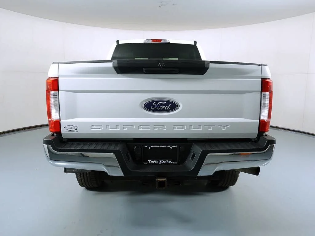 Used 2019 White Ford XLT image 7