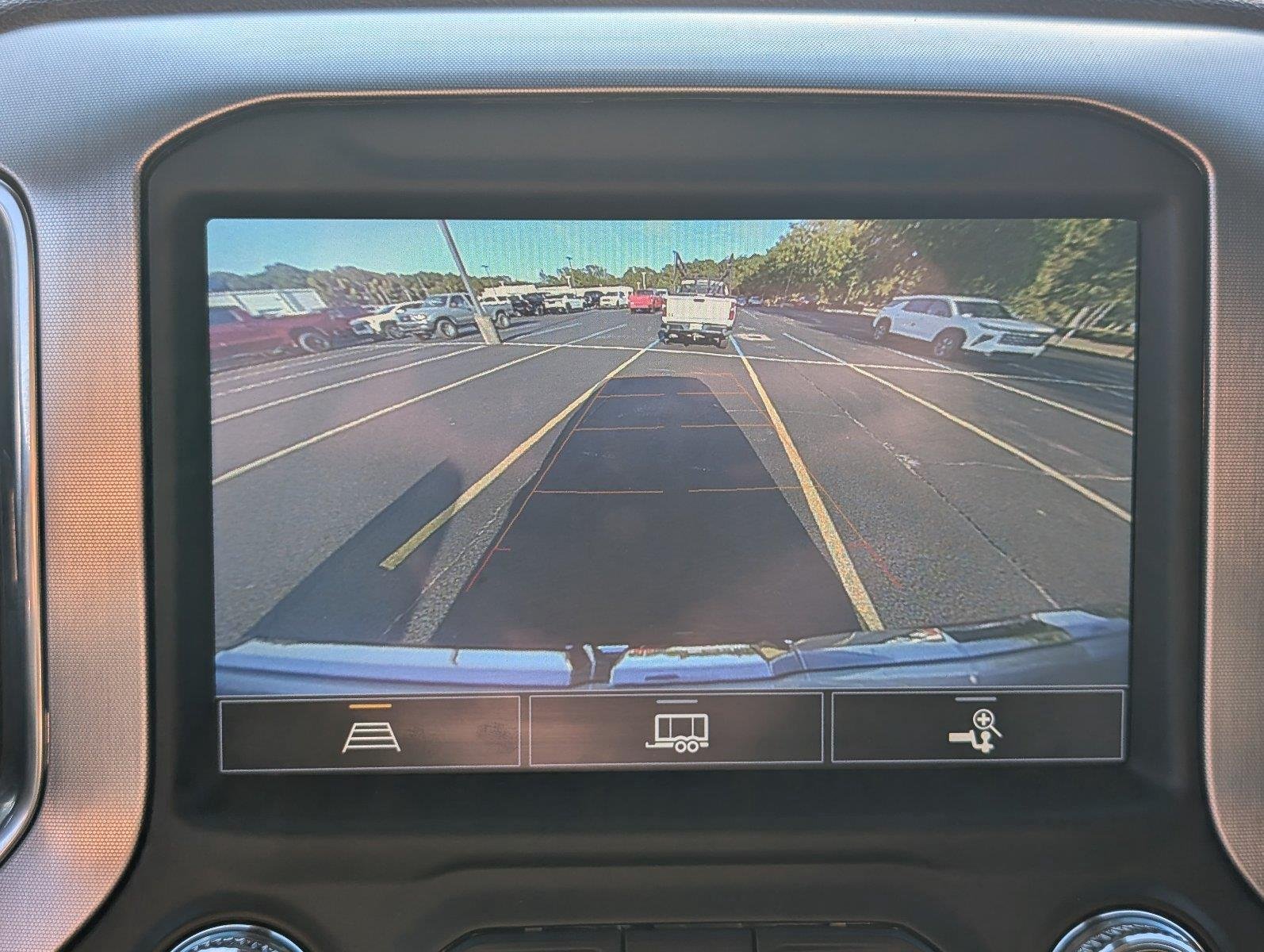 Used 2022 Summit White GMC SLT image 23