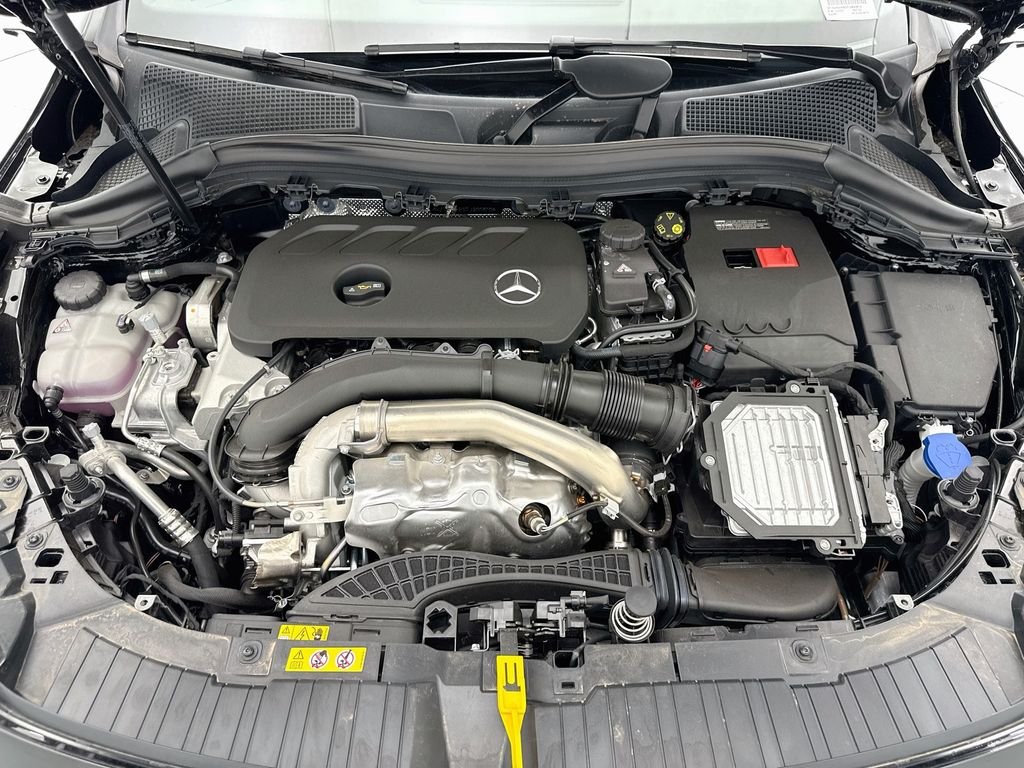 New 2026 Night Black Mercedes-Benz GLA 250 image 27