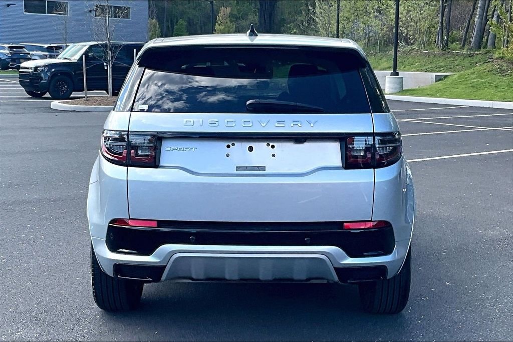 Certified Used 2025 Silver Land Rover S image 4