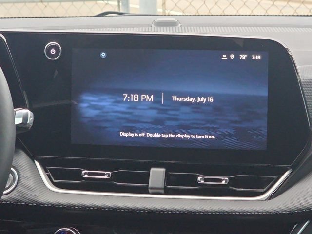 2027 Chevrolet Equinox LT - Photo 22