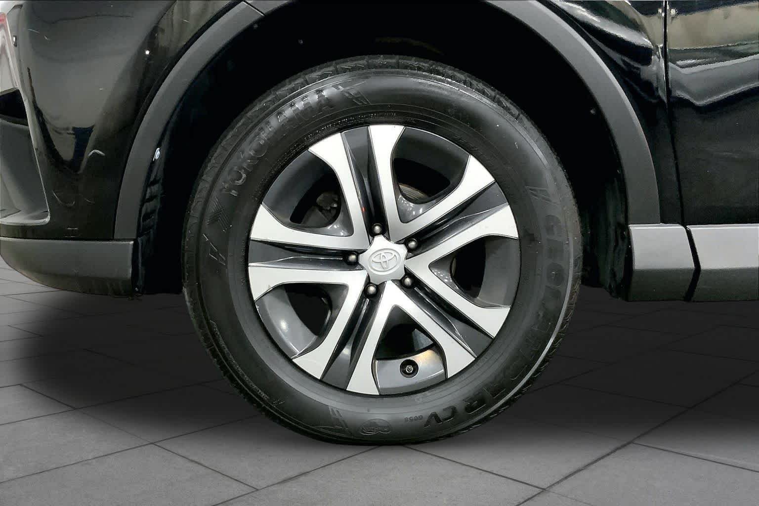 Used 2016 Black Toyota LE image 11