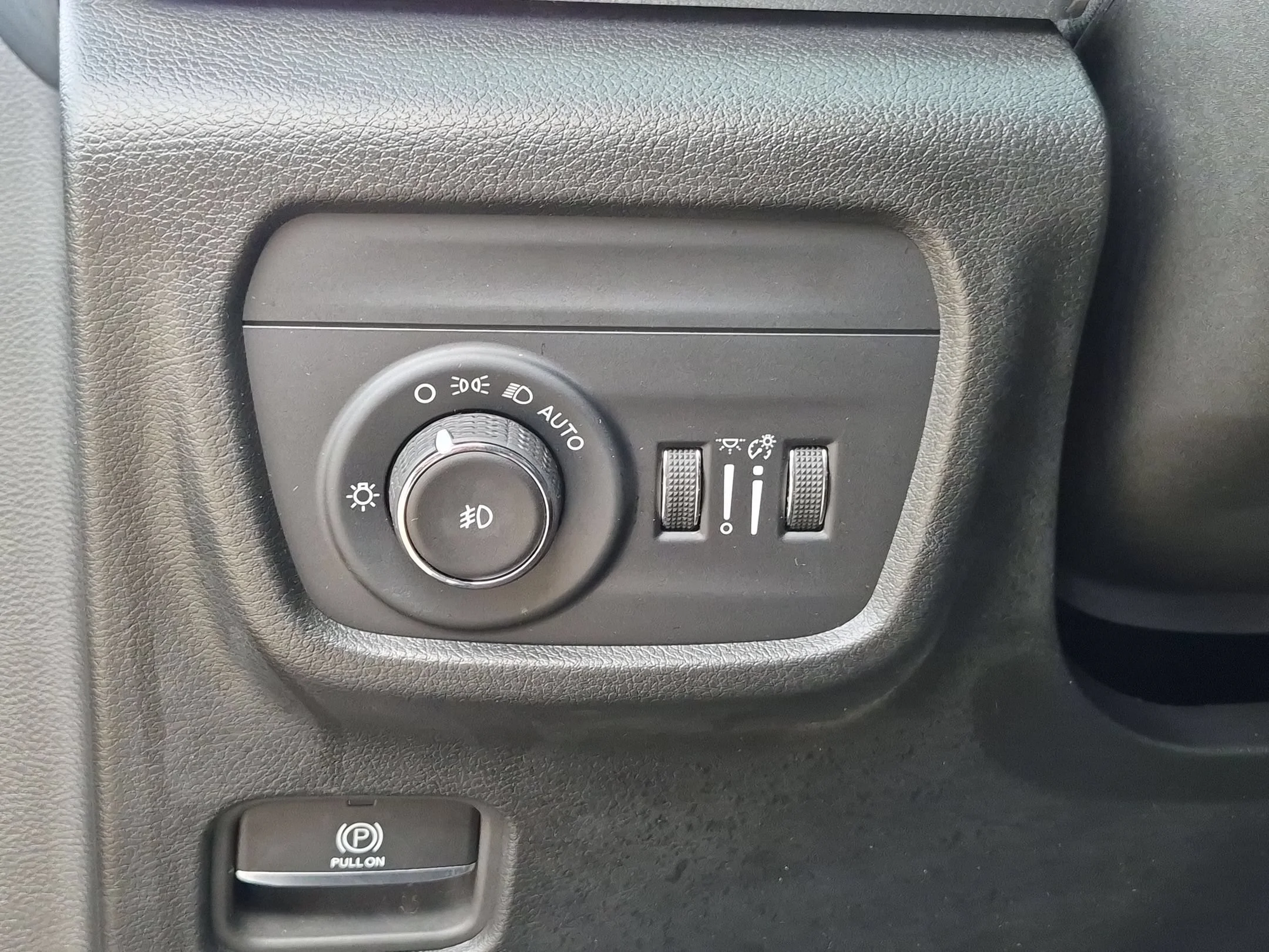 Used 2023 Gray Jeep Overland image 30