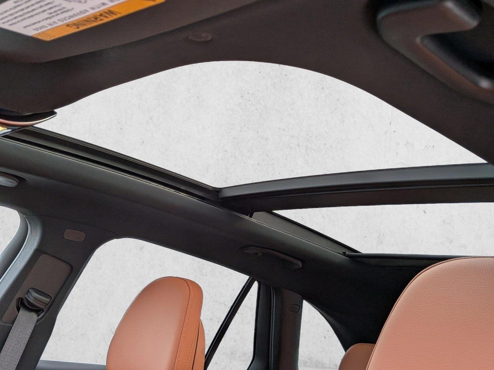 New 2026 Obsidian Black Metallic Mercedes-Benz GLC300 image 14