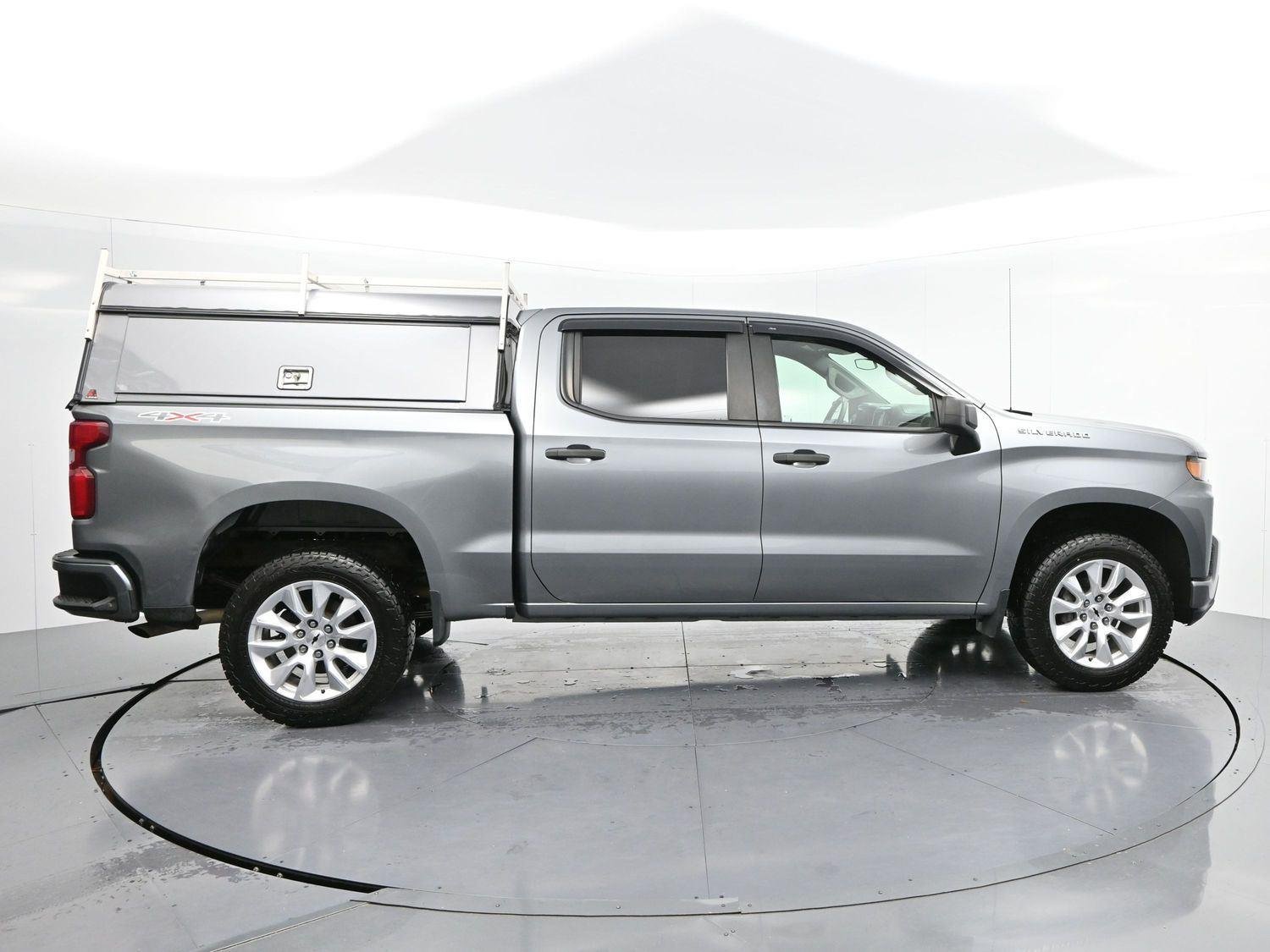 Used 2021 SATIN STEEL METALLIC Chevrolet Custom image 8