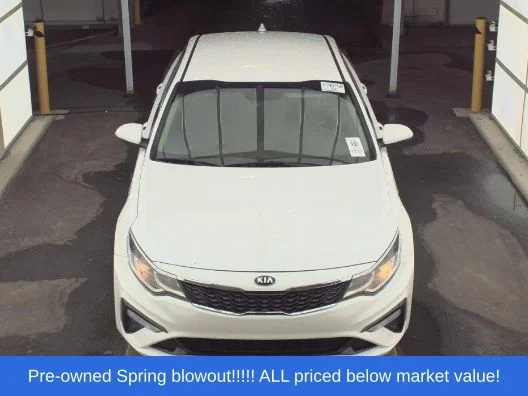 Used 2020 White Kia LX image 2