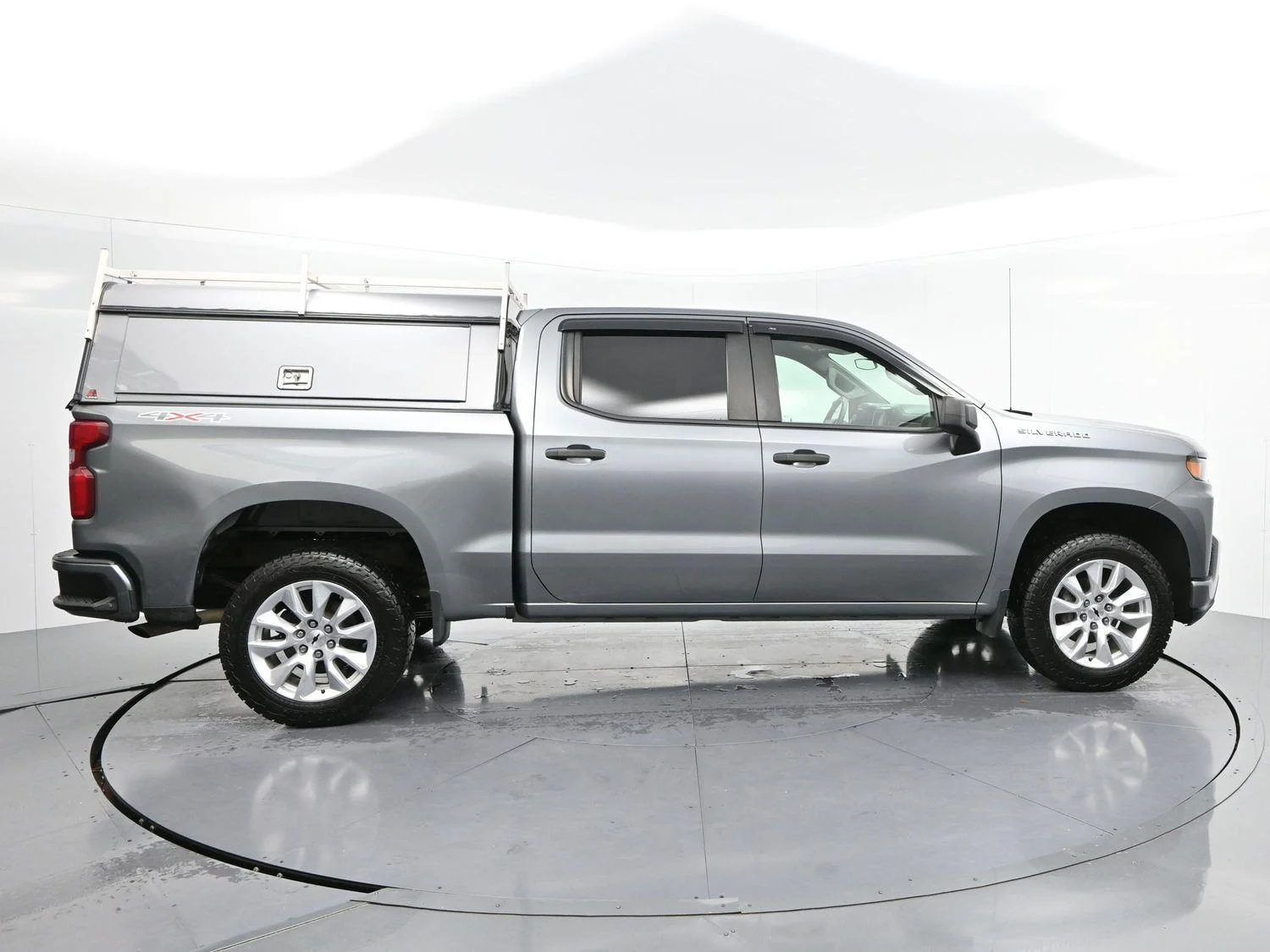Used 2021 SATIN STEEL METALLIC Chevrolet Custom image 8