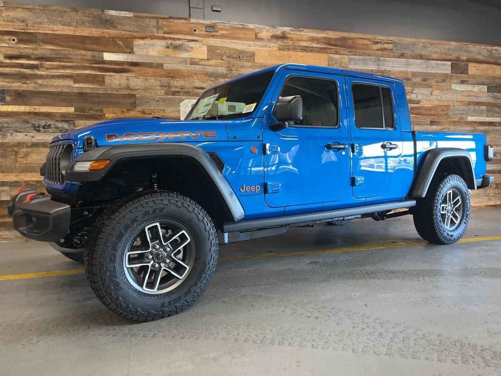 New 2026 Hydro Blue Pearl-Coat Exterior Paint Jeep Mojave image 20