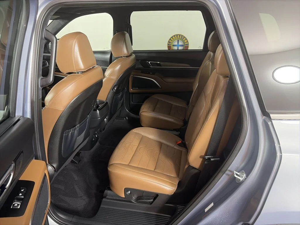 Used 2022 Silver Kia SX image 14