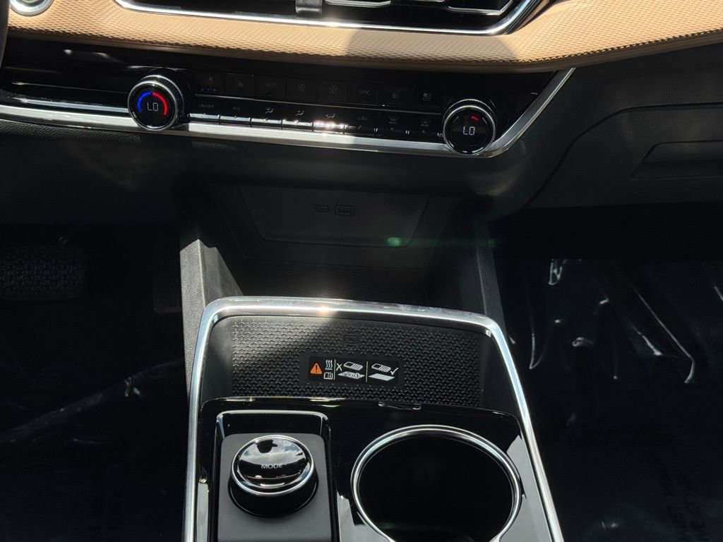 2025 Chevrolet Equinox ACTIV - Photo 21