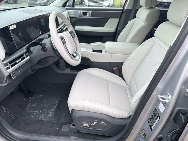 New 2027 Silver Hyundai SEL AWD image 15