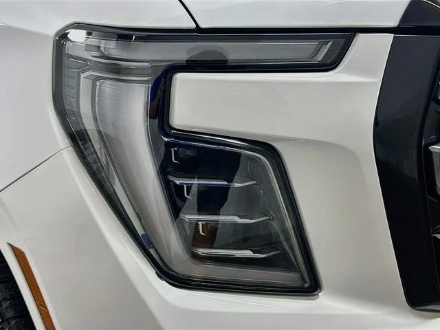 Certified Pre-Owned 2025 GMC Yukon XL AT4
