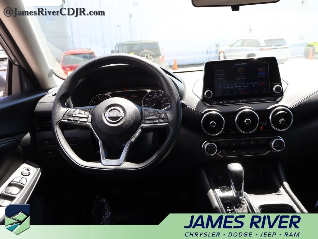 Used 2024 Gray Nissan SV image 18