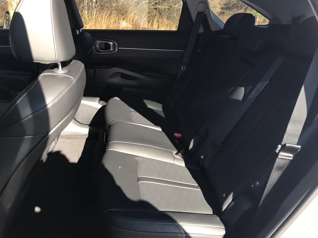 2026 Kia Sorento S - Photo 11