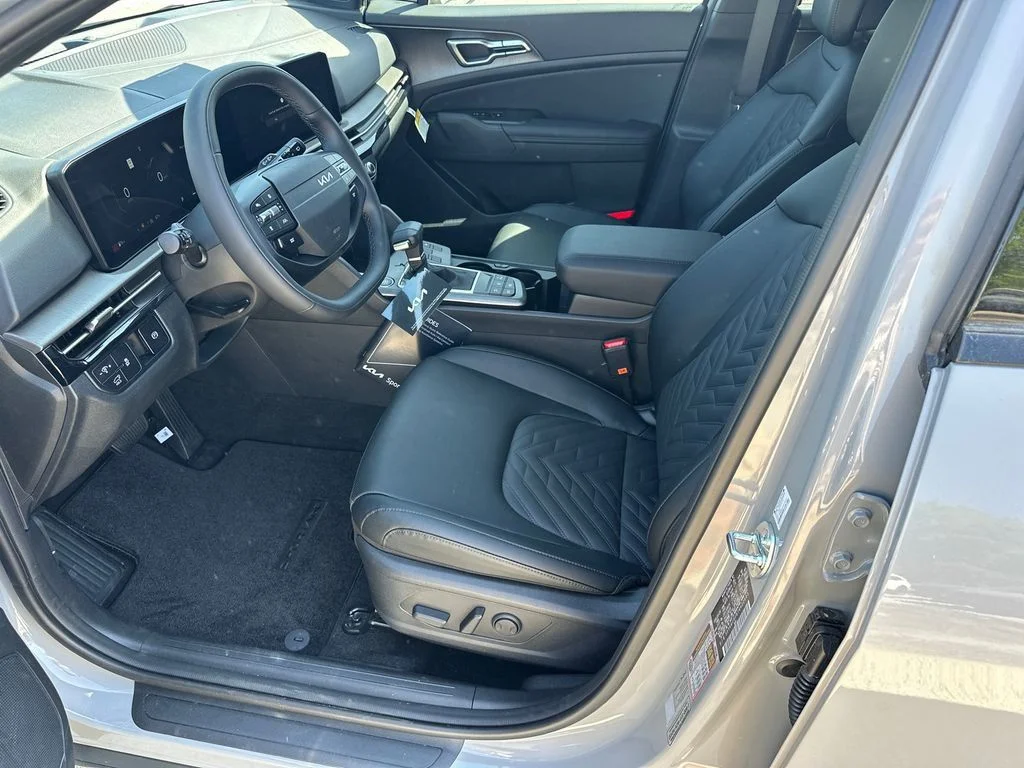 New 2026 Black Kia X-Line image 9