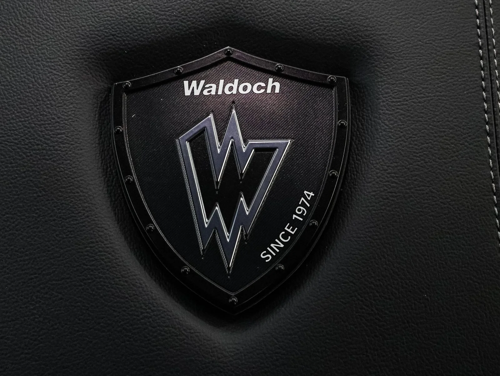 New 2026 Agate Black Metallic Ford F-350® Lariat® image 30