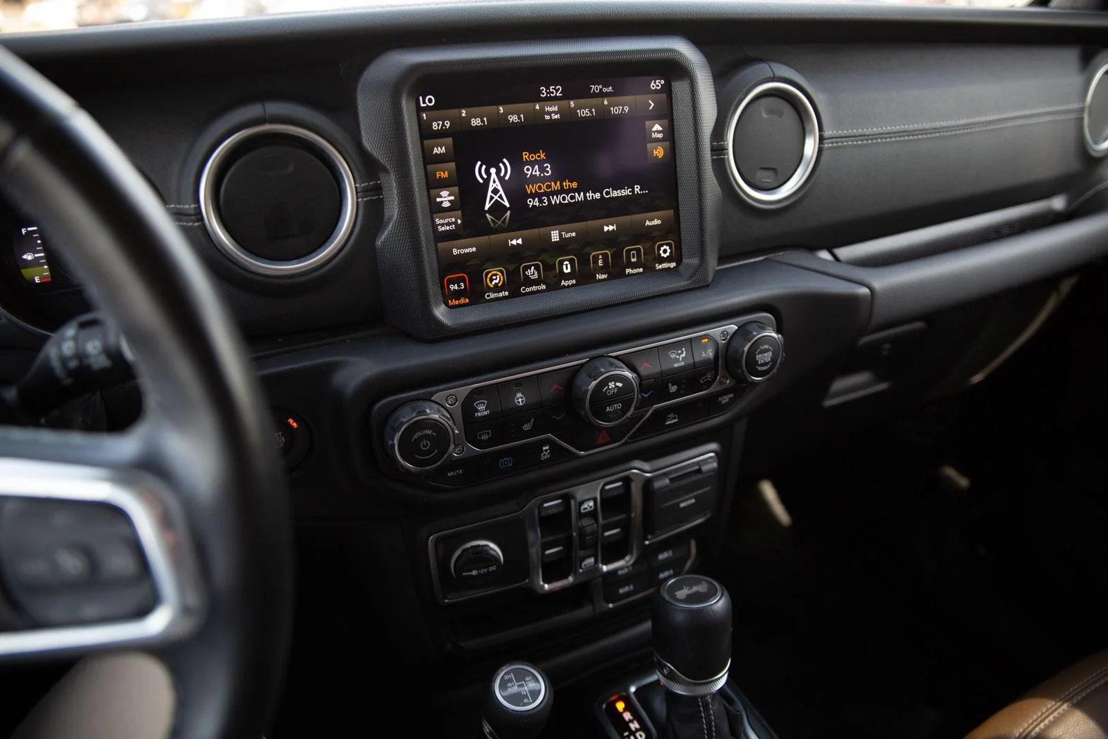 2023 Jeep Wrangler 4xe Sahara 4XE - Photo 14
