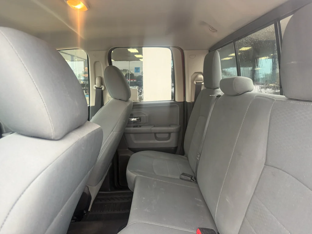Used 2016 Flame Red Clearcoat Ram SLT image 14
