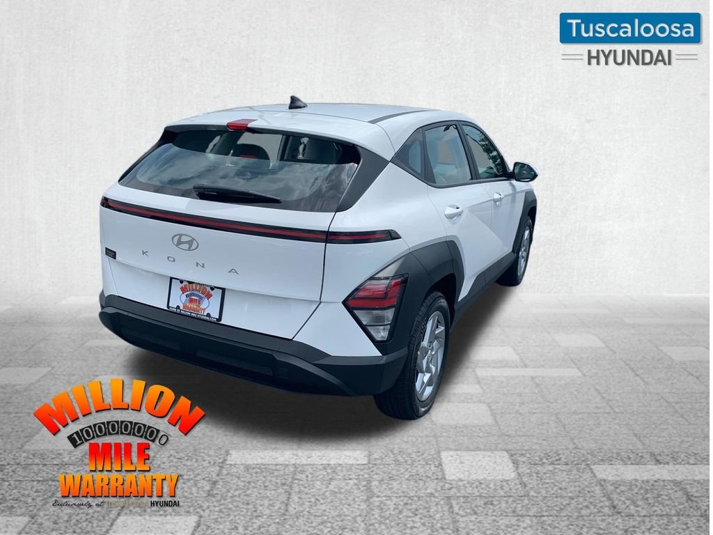 New 2026 White Hyundai SE FWD image 7