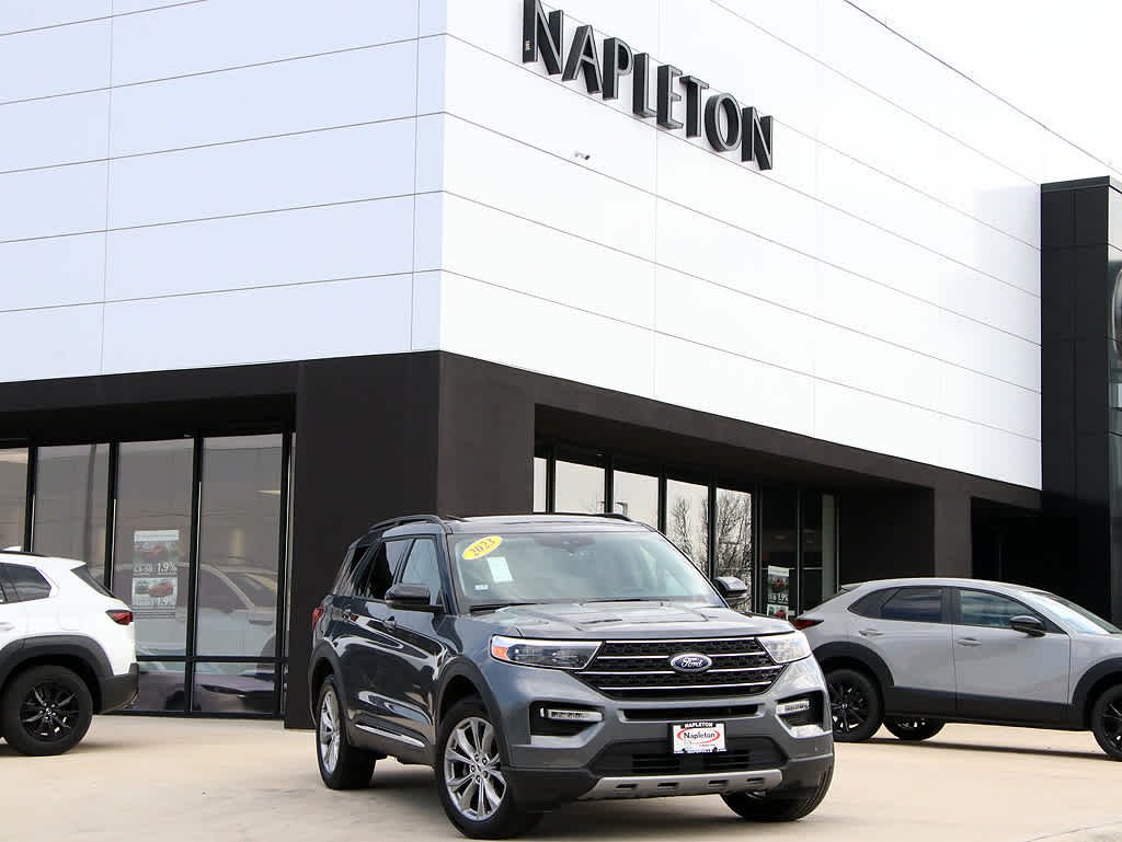 2023 Ford Explorer XLT