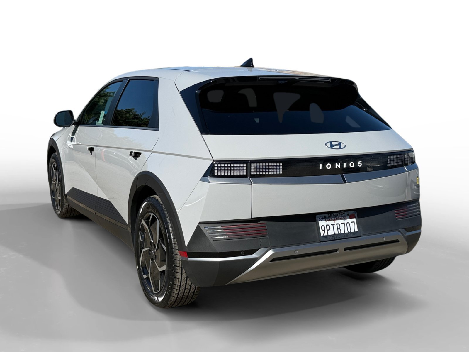 Certified Used 2024 Cyber Gray Hyundai SEL image 3