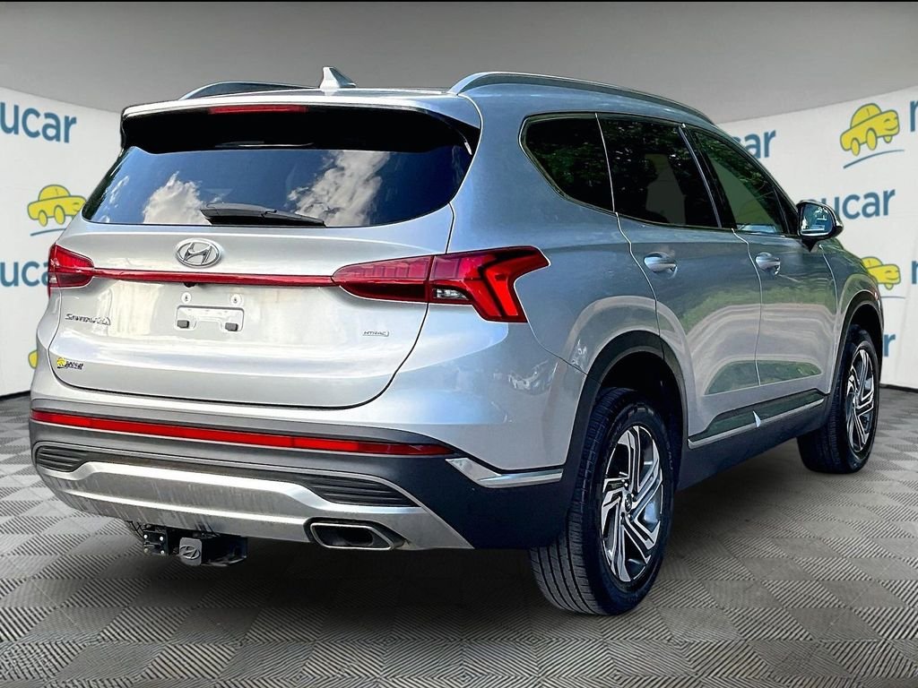 Used 2022 Silver Hyundai SEL image 6