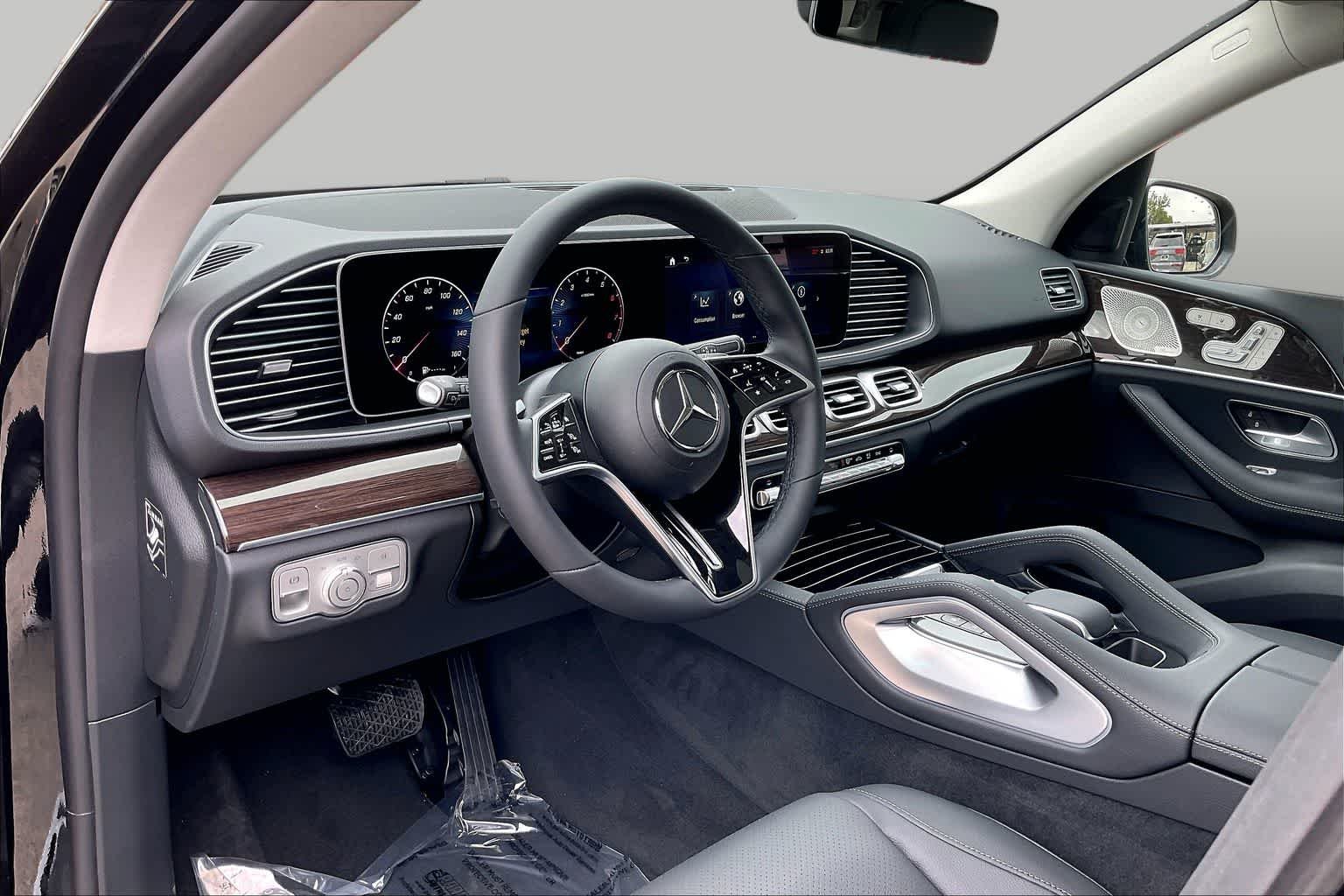 New 2026 Black Mercedes-Benz GLE 450 image 9