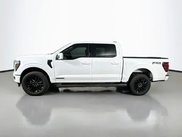 New 2026 Oxford White Ford Lariat image 4