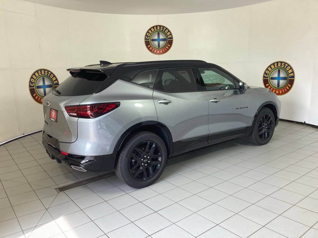 New 2026 Sterling Gray Metallic Chevrolet RS image 19