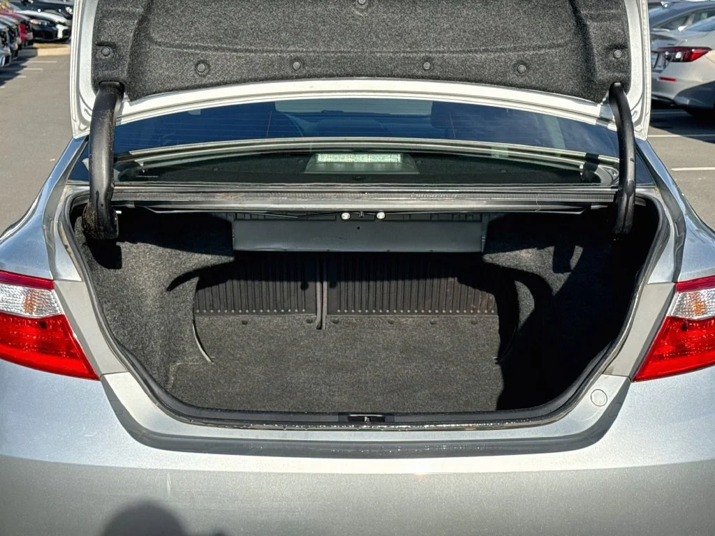 Used 2017 Celestial Silver Metallic Toyota LE image 35