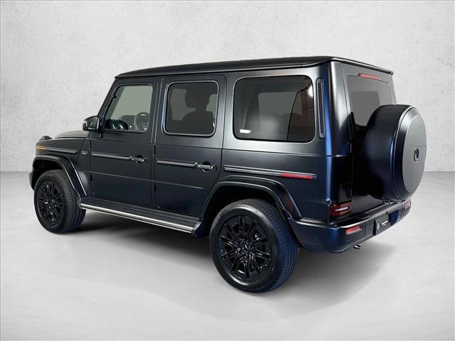 New 2027 MANUFAKTUR Night Black Magno Mercedes-Benz G 580e image 37