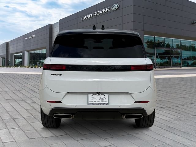 Certified Used 2025 White Land Rover Dynamic SE image 4
