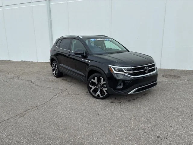 Certified 2023 Volkswagen Taos SEL with VIN 3VV2X7B2XPM343340 for sale in Kansas City