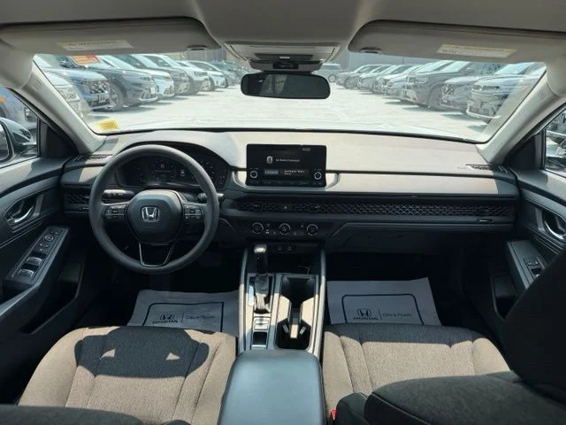 Used 2023 White Honda LX image 19