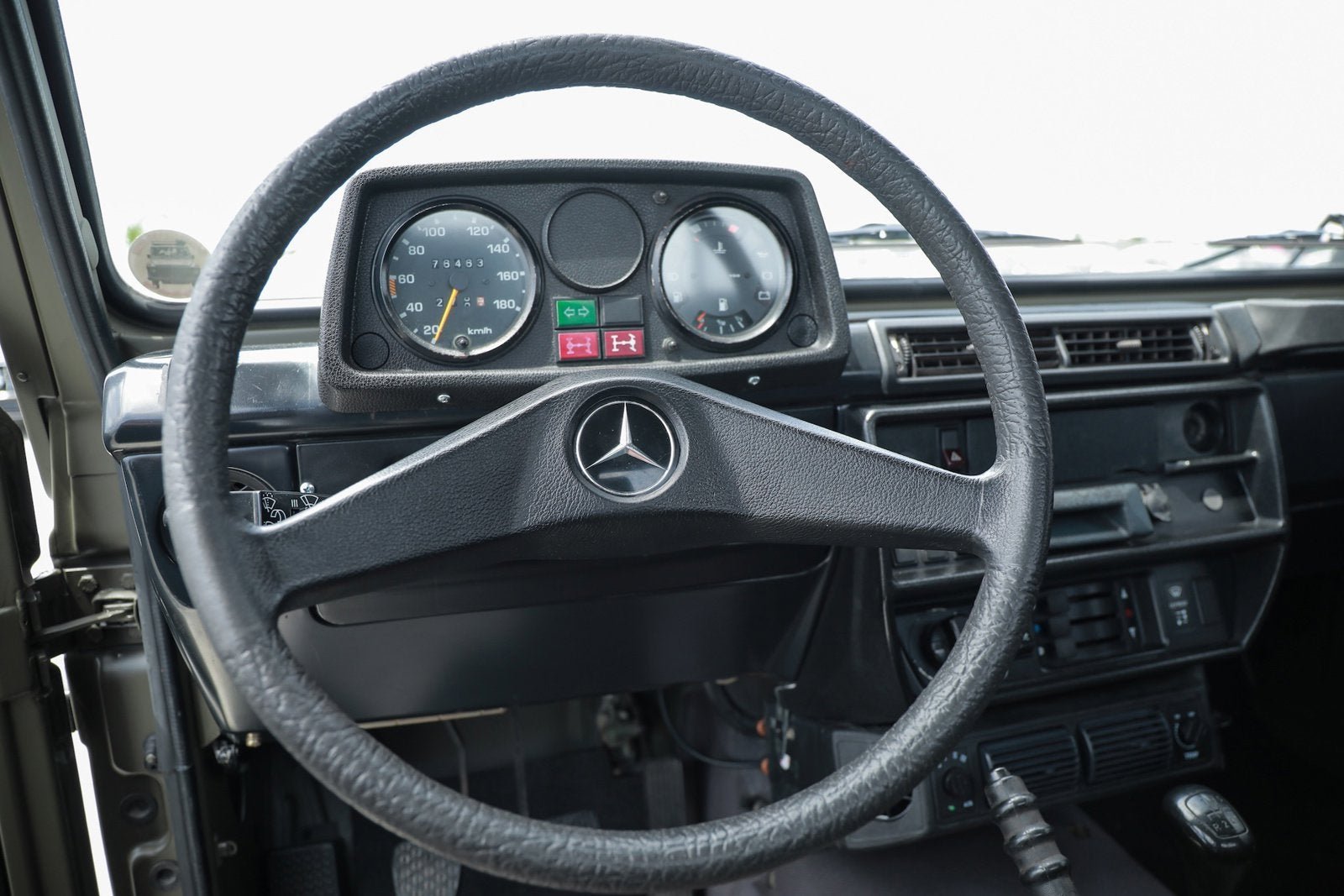 Used 1994 Green Mercedes-Benz  image 21