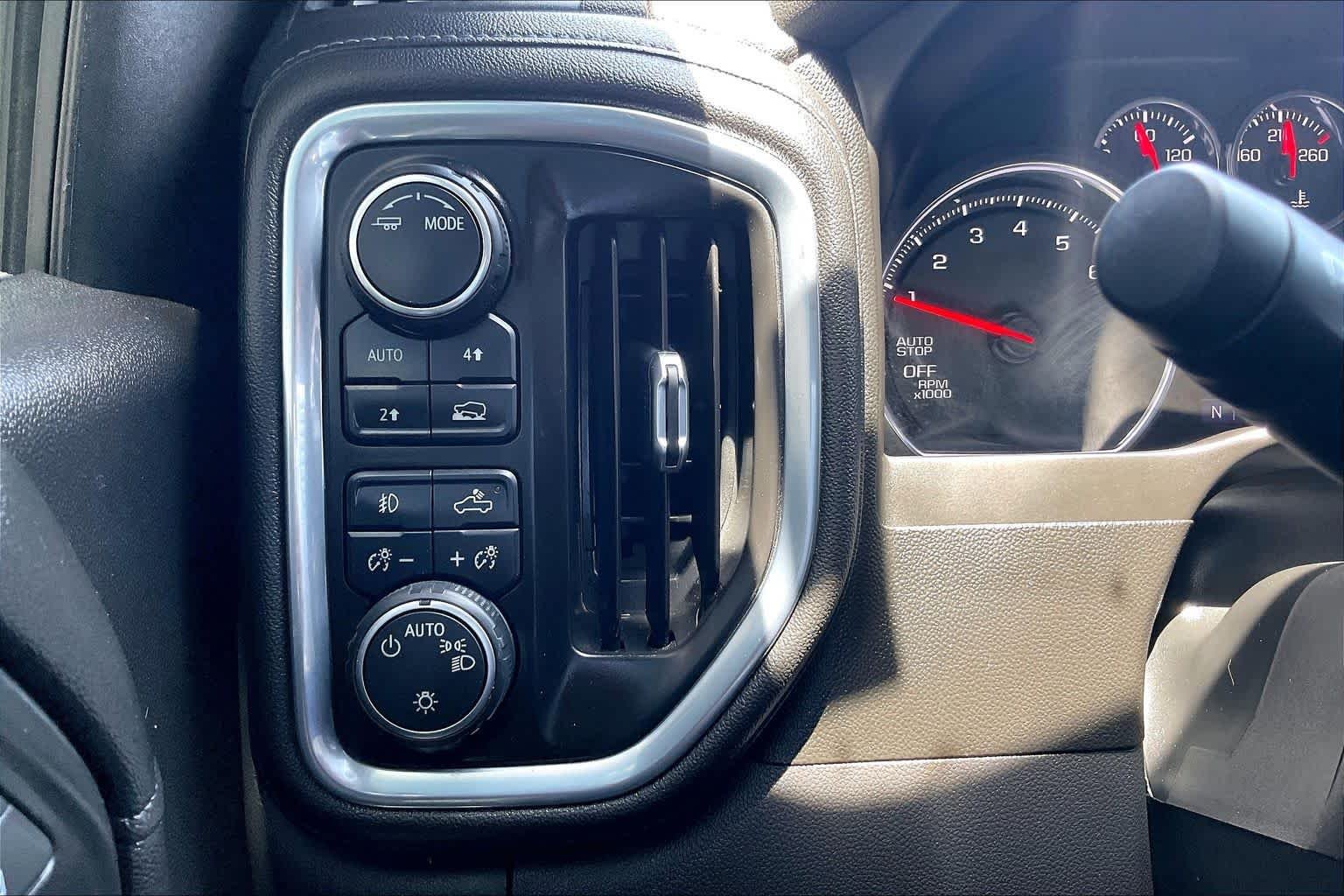 Used 2021 Black Chevrolet RST image 33
