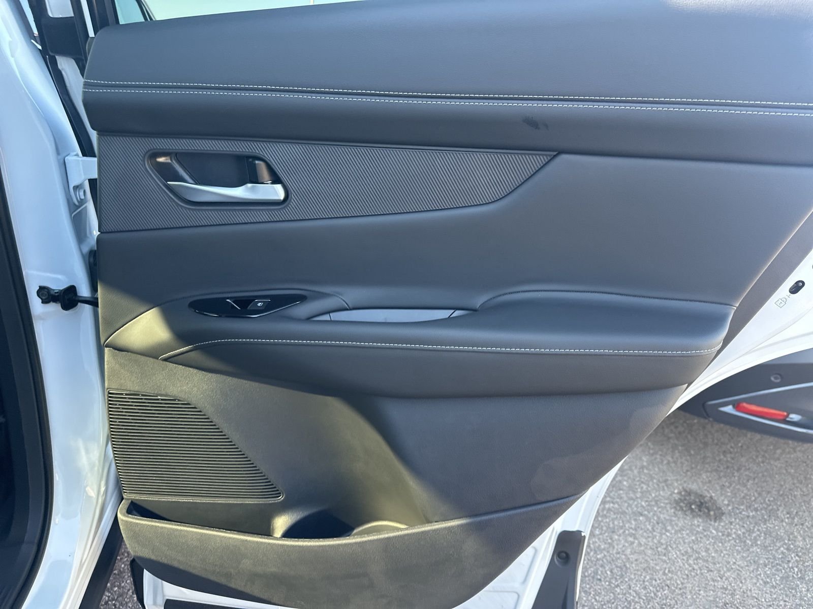 2025 Nissan Murano SL - Photo 42